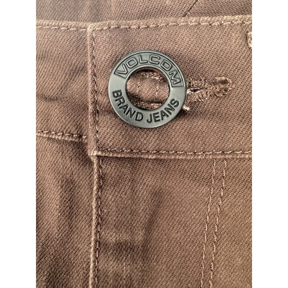 Volcom solver pocket